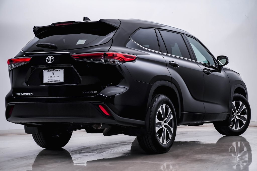 2021 Toyota Highlander XLE 9