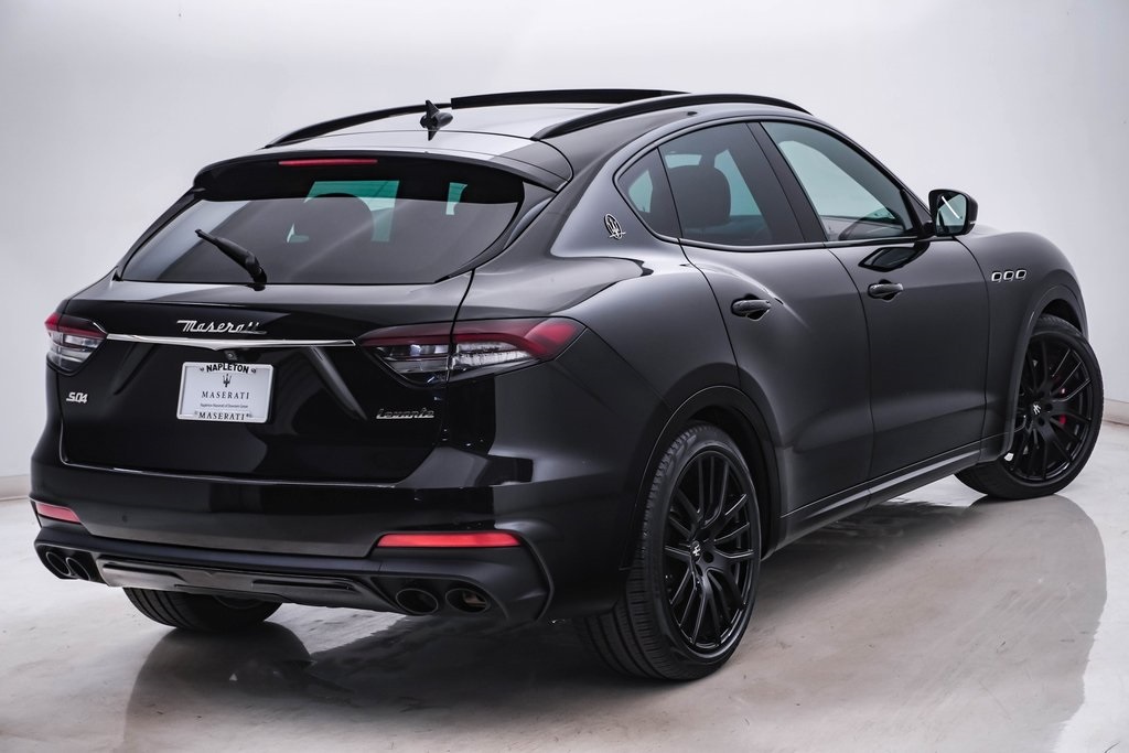 2021 Maserati Levante S 11