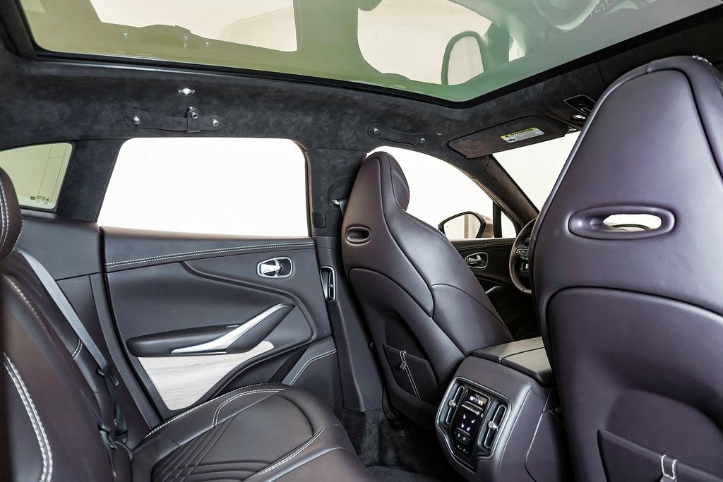 2022 Aston Martin DBX SUV 19