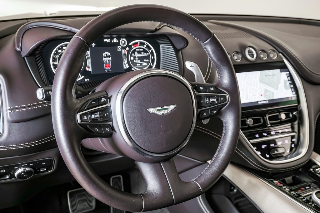 2022 Aston Martin DBX SUV 25