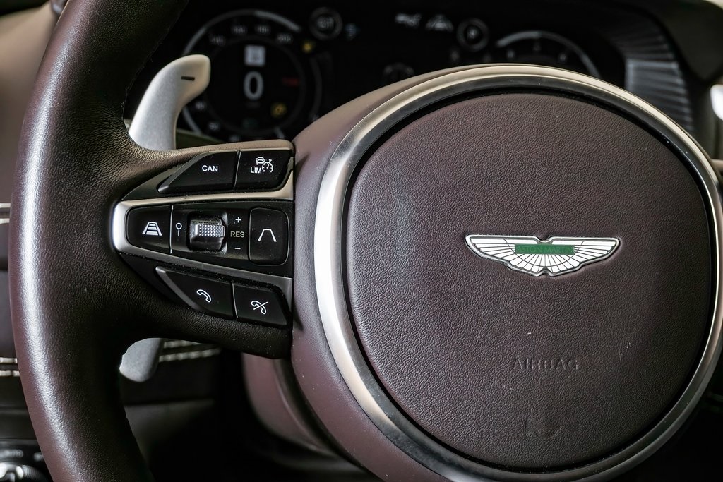 2022 Aston Martin DBX SUV 27
