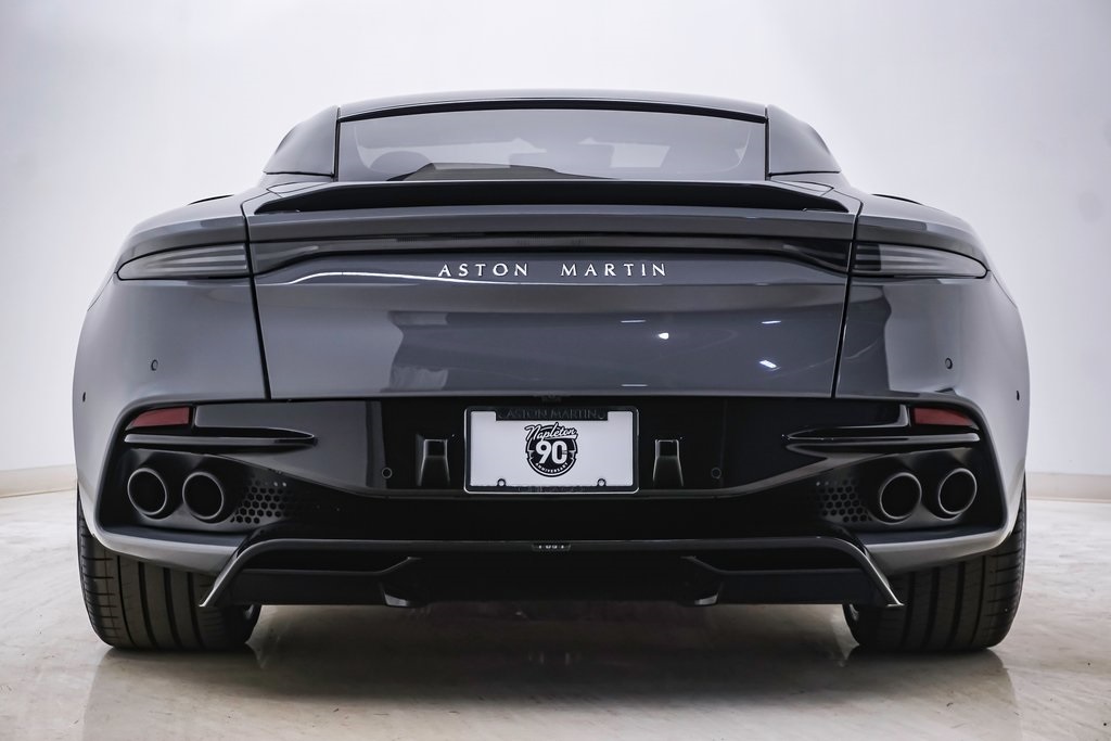 2019 Aston Martin DBS Superleggera 10