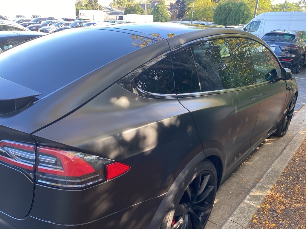 2017 Tesla Model X 90D 5