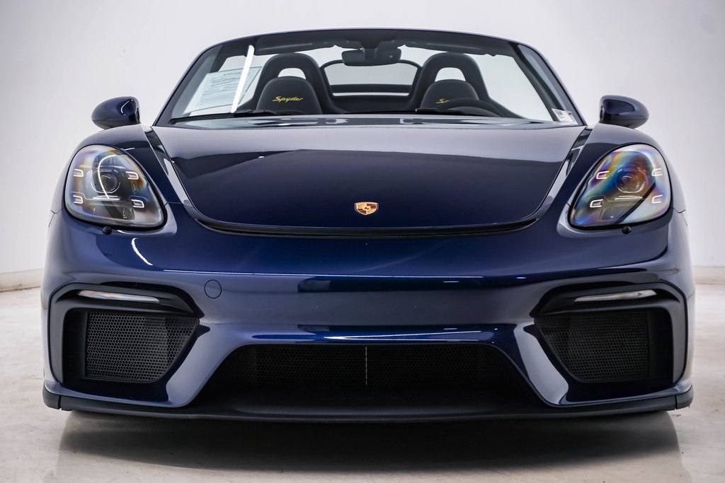 2023 Porsche 718 Spyder Manual 7