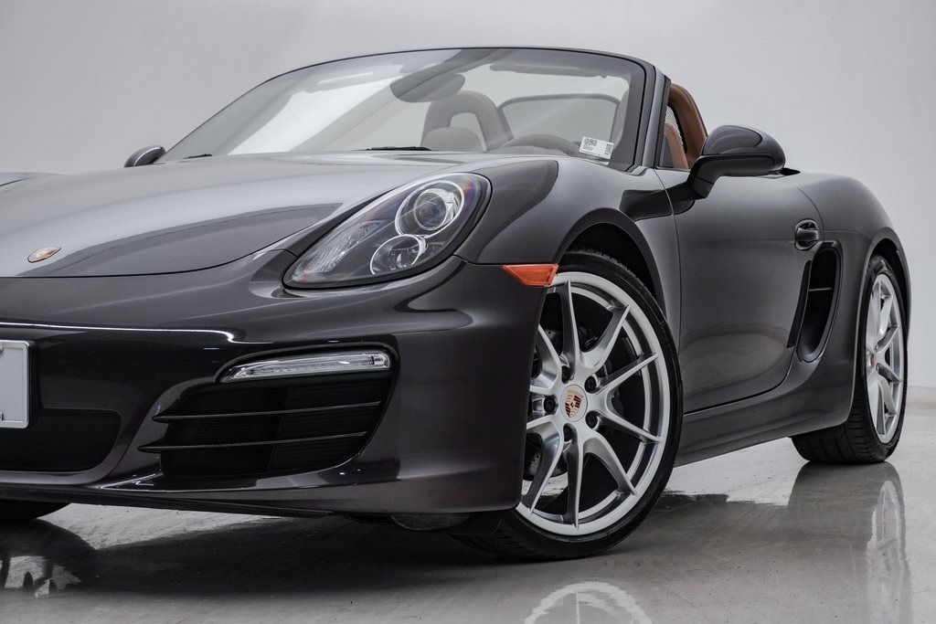 2013 Porsche Boxster Roadster 2