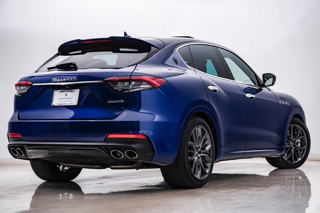 2022 Maserati Levante Modena 9