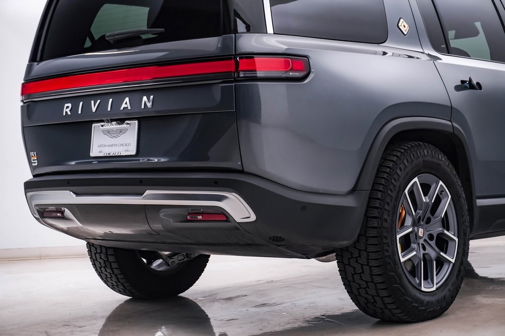 2022 Rivian R1S Launch Edition 13