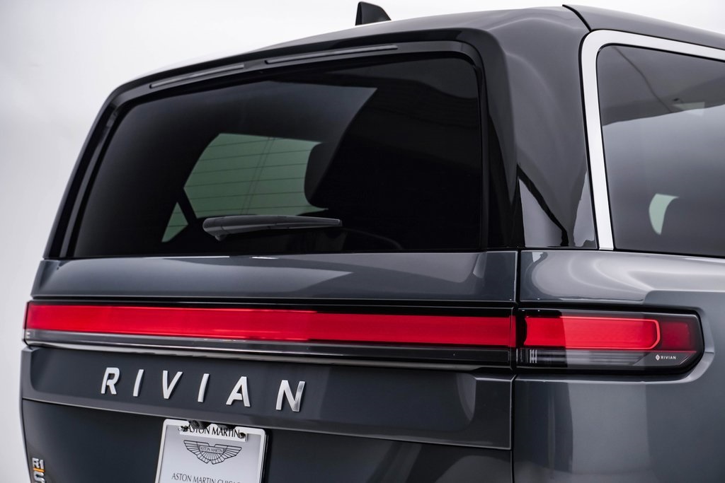 2022 Rivian R1S Launch Edition 14