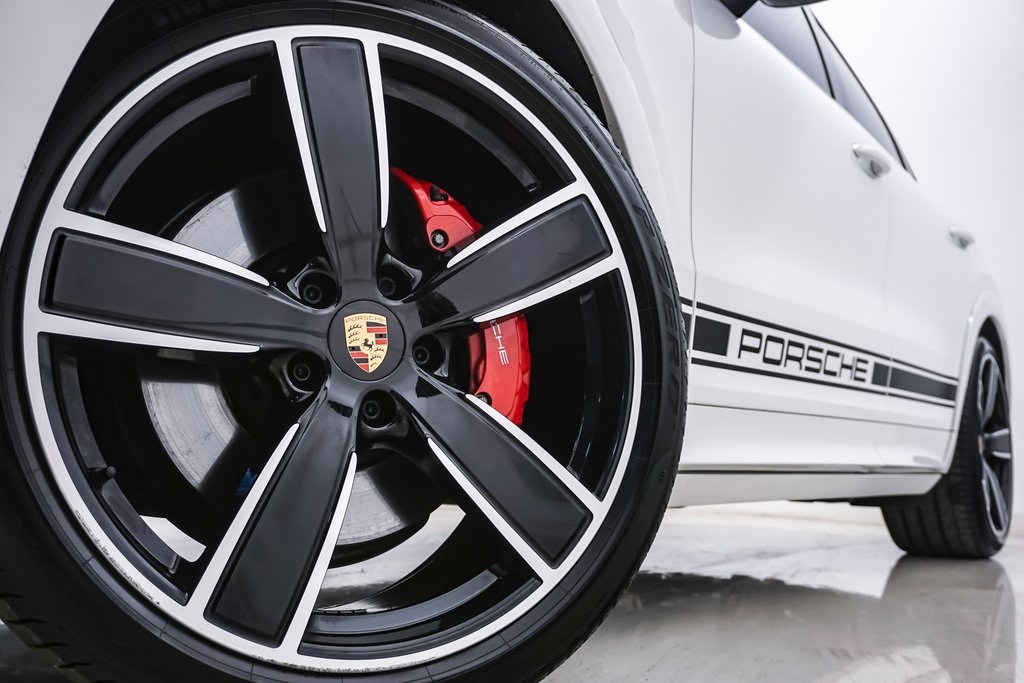 2021 Porsche Cayenne Coupe GTS 5