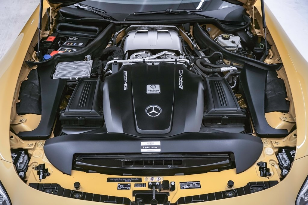 2016 Mercedes-Benz AMG GT S 32