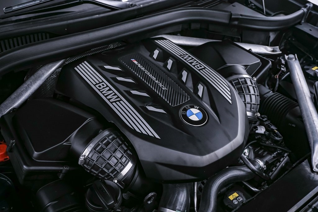 2021 BMW X5 M50i 33