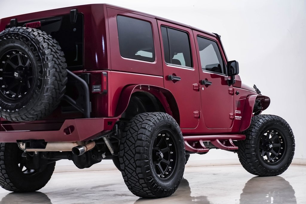 2012 Jeep Wrangler Unlimited Sport 14