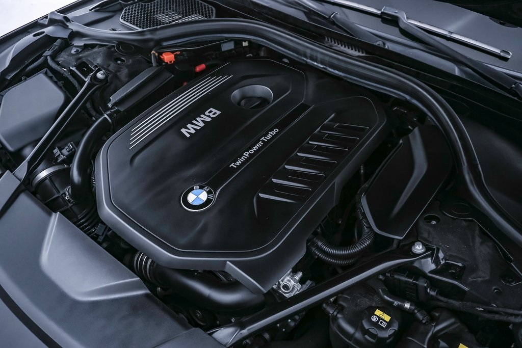 2018 BMW 7 Series 740i 33
