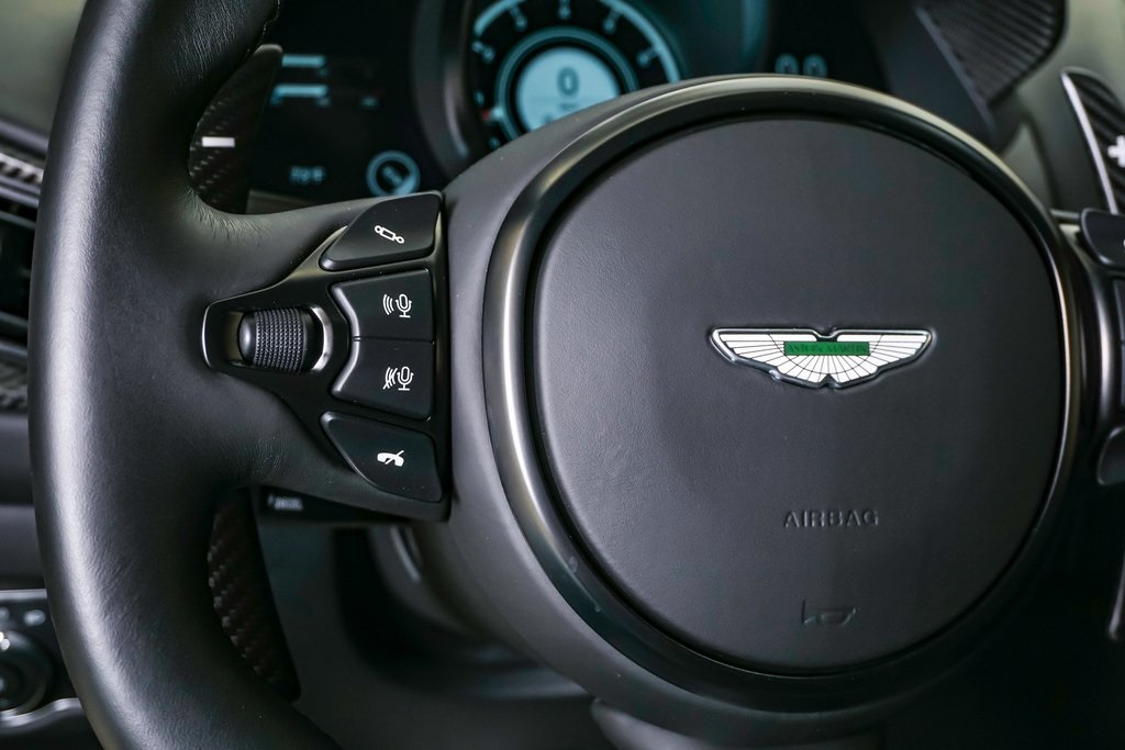 2023 Aston Martin DBS Coupe 36
