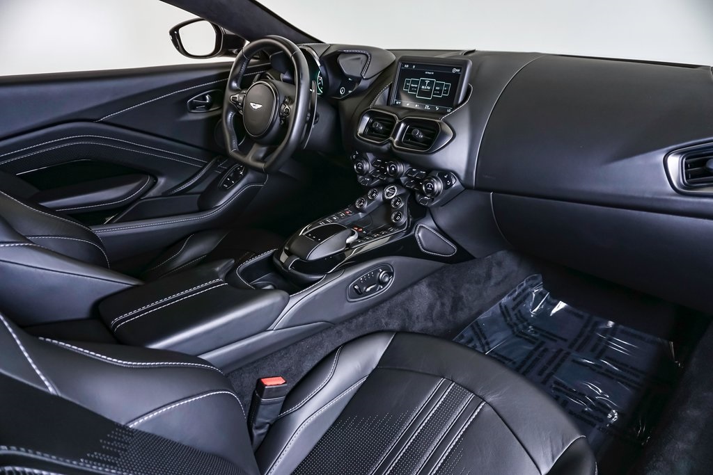 2020 Aston Martin Vantage Coupe 13