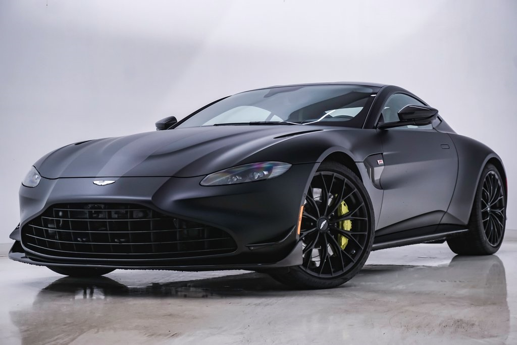 2023 Aston Martin Vantage F1 Edition 1