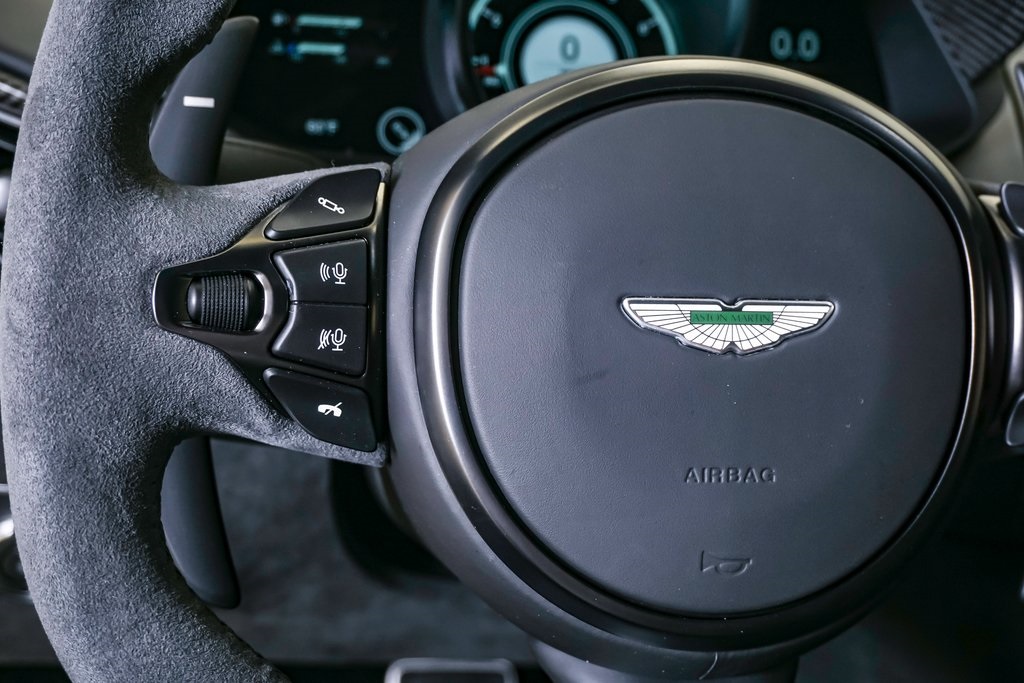 2023 Aston Martin Vantage F1 Edition 28