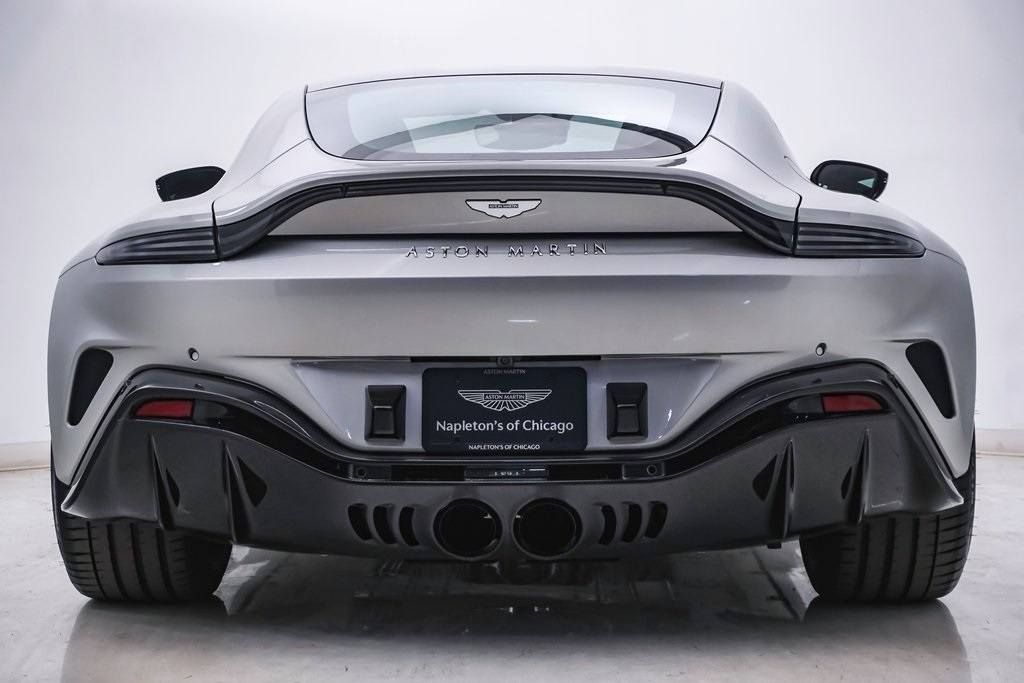 2023 Aston Martin V12 Vantage Coupe 9