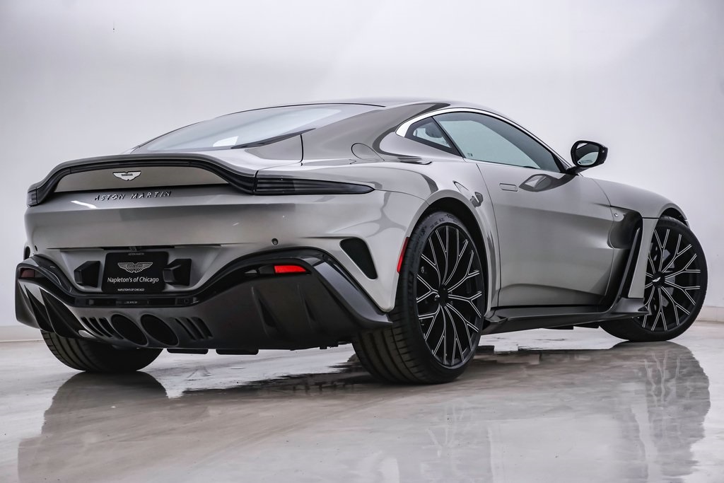 2023 Aston Martin V12 Vantage Coupe 10