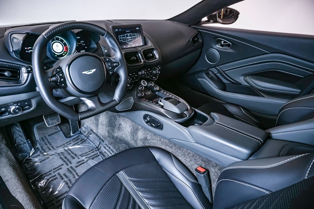 2023 Aston Martin V12 Vantage Coupe 25