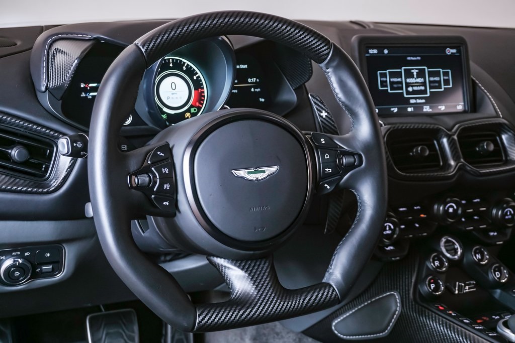 2023 Aston Martin V12 Vantage Coupe 27