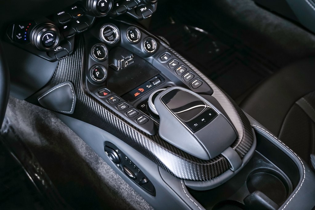 2023 Aston Martin V12 Vantage Coupe 36