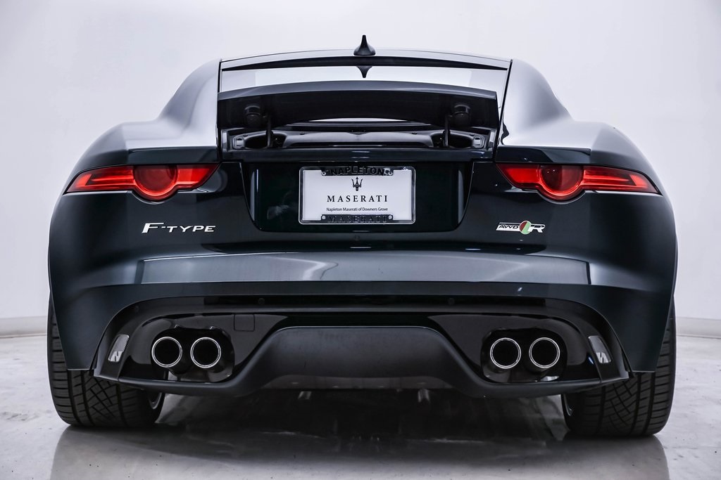 2017 Jaguar F-TYPE R 8