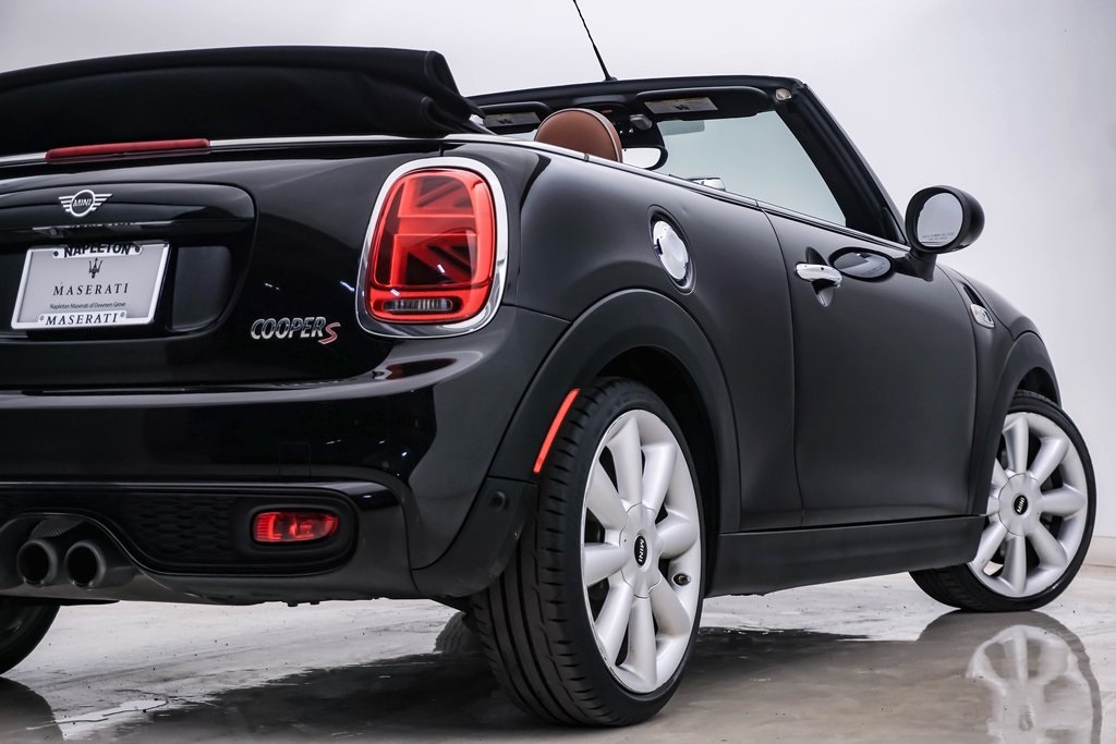 2019 MINI Cooper S Iconic 11