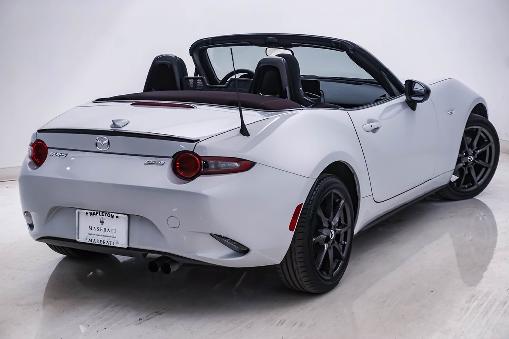 2018 Mazda Miata Club 13