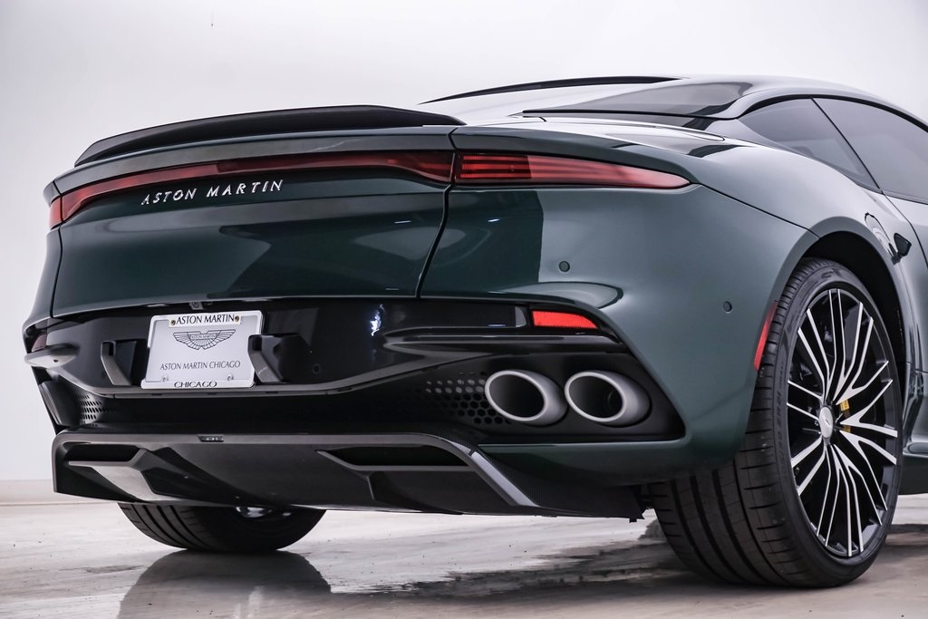 2023 Aston Martin DBS Coupe 15