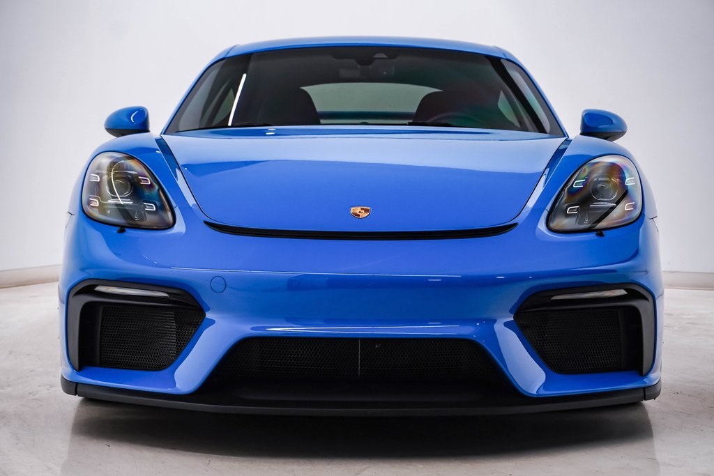 2022 Porsche 718 Cayman GT4 6