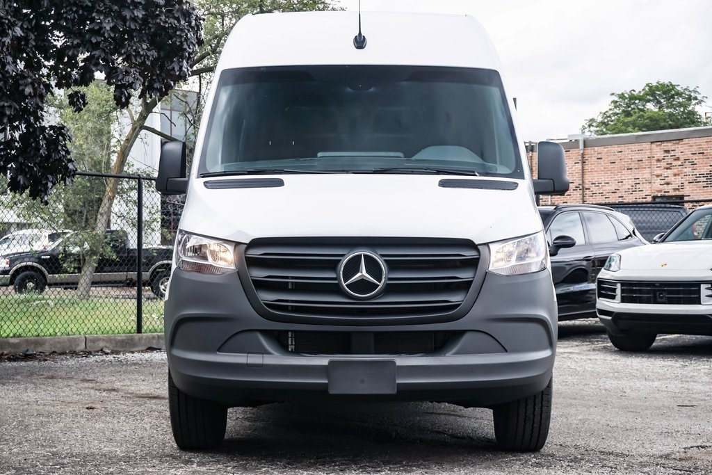 2024 Mercedes-Benz Sprinter 2500 Cargo 170 WB 5