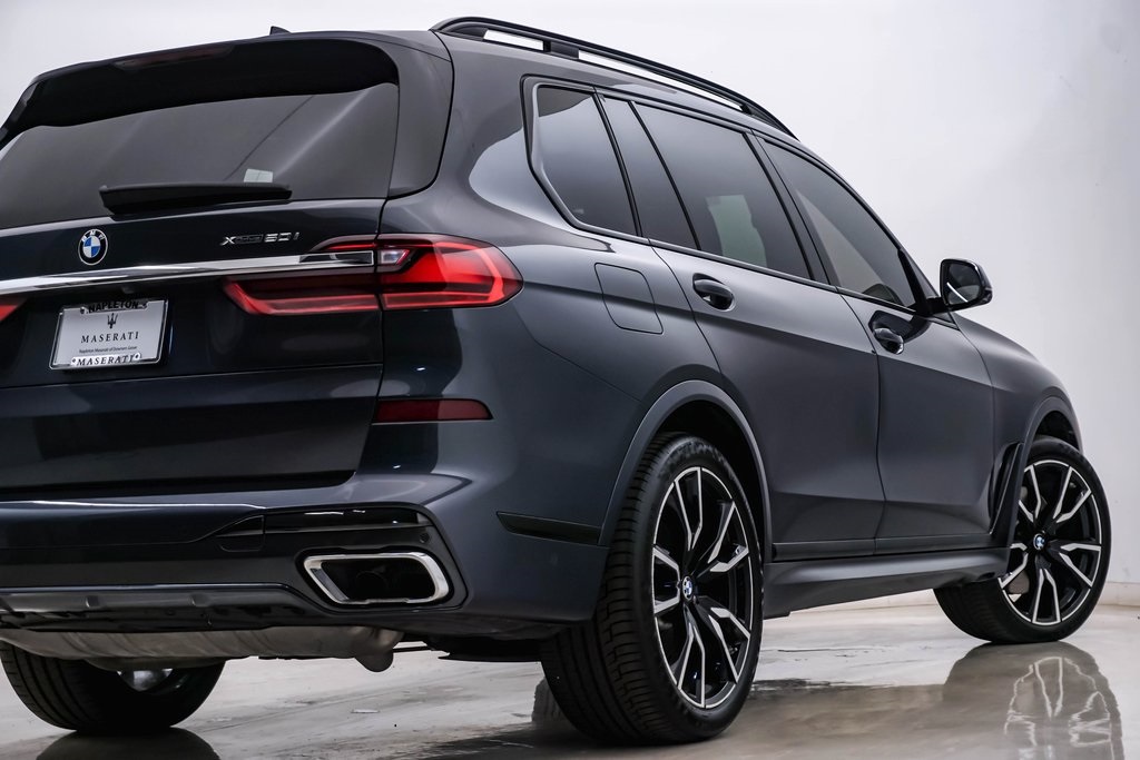 2019 BMW X7 xDrive50i 10