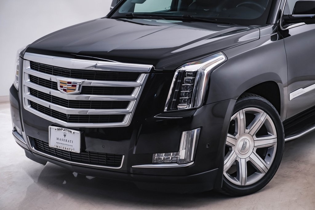 2018 Cadillac Escalade ESV Luxury 4