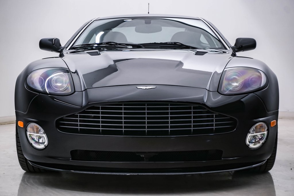 2006 Aston Martin Vanquish S 6