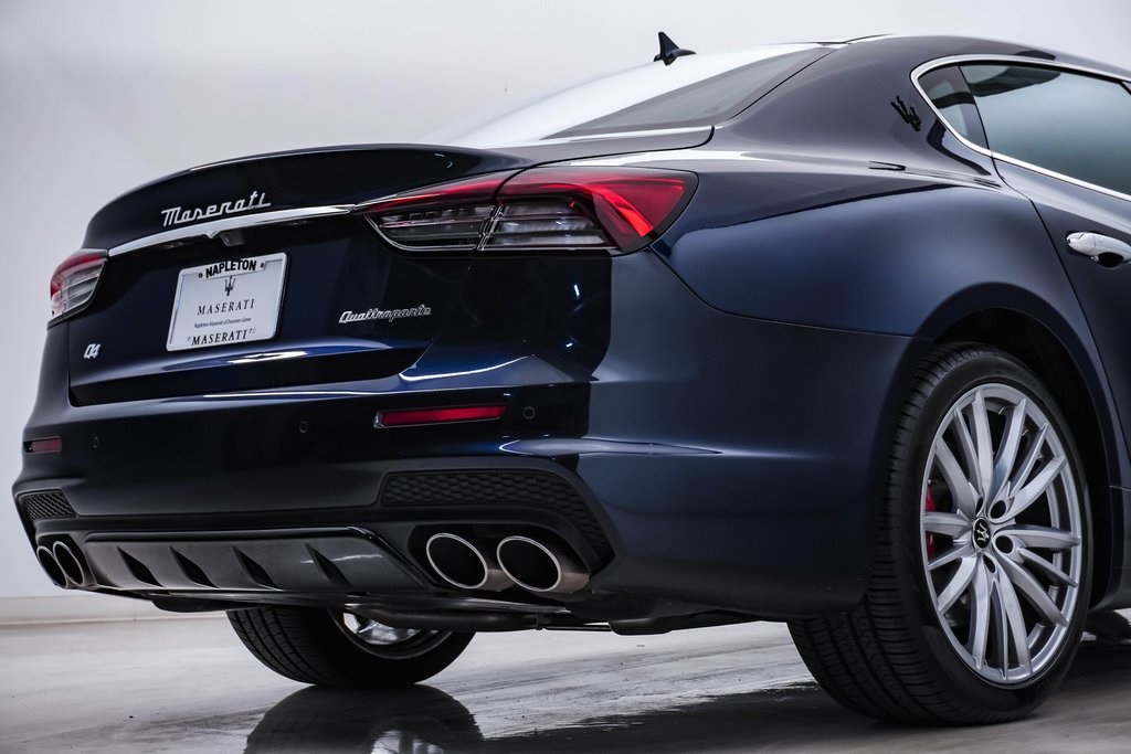 2023 Maserati Quattroporte Modena Q4 12