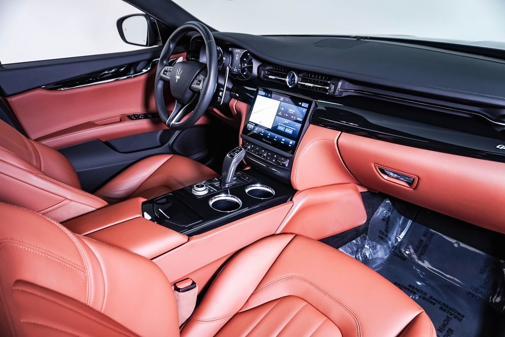 2023 Maserati Quattroporte Modena Q4 14