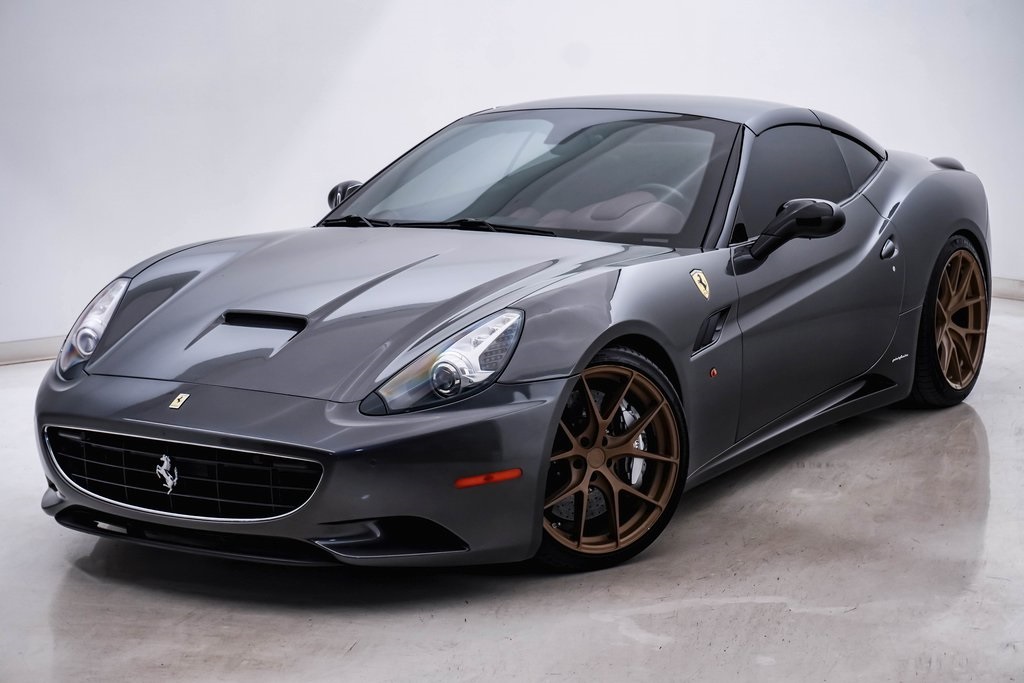 2011 Ferrari California Base 9