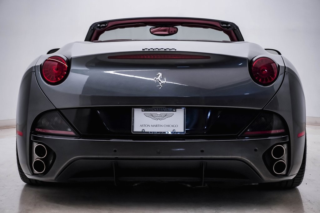 2011 Ferrari California Base 11