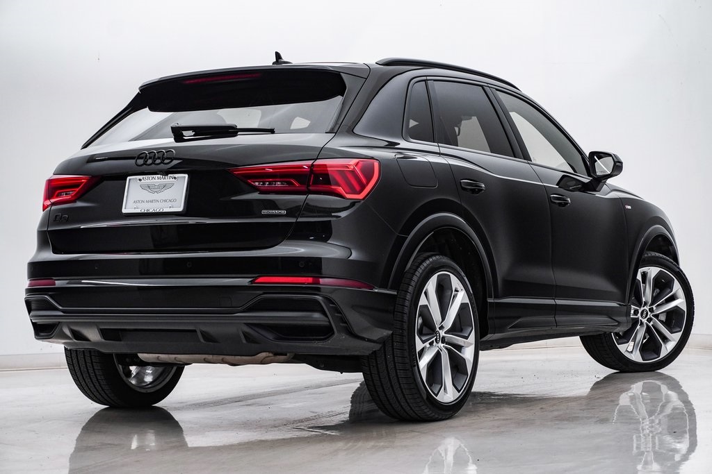 2022 Audi Q3 S Line 9