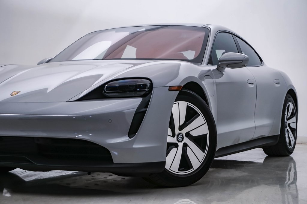 2021 Porsche Taycan Premium 2