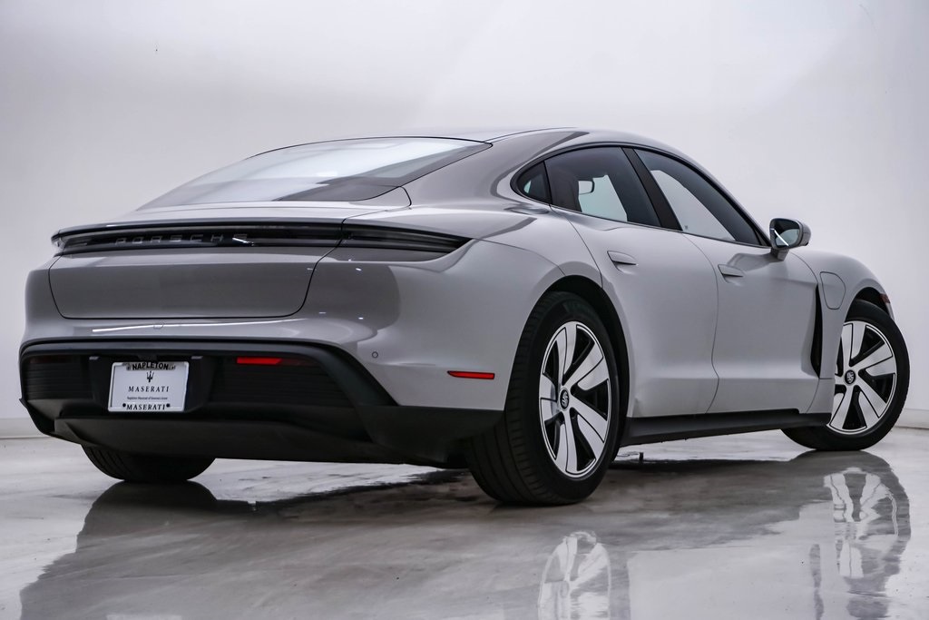 2021 Porsche Taycan Premium 9