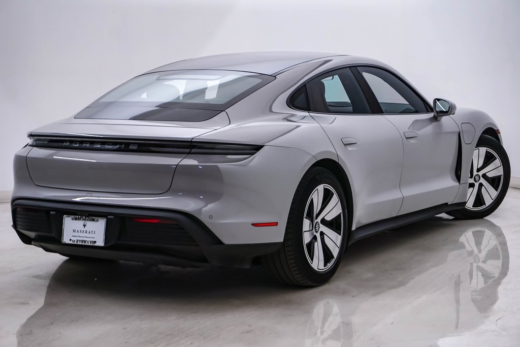 2021 Porsche Taycan Premium 11