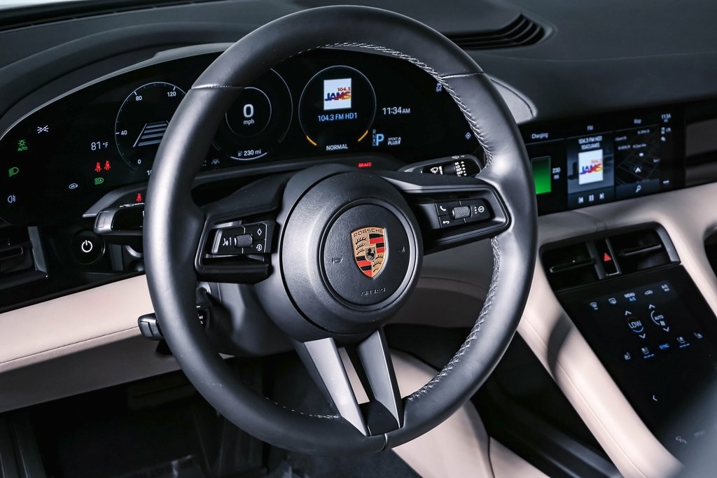 2021 Porsche Taycan Premium 20