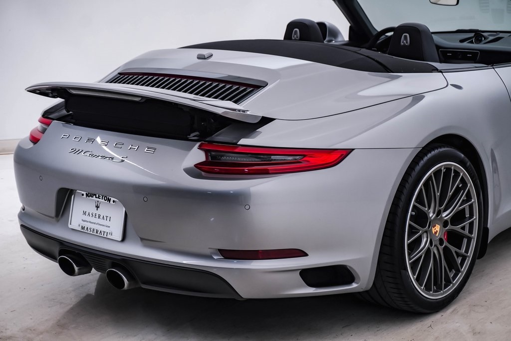 2018 Porsche 911 Carrera S 14