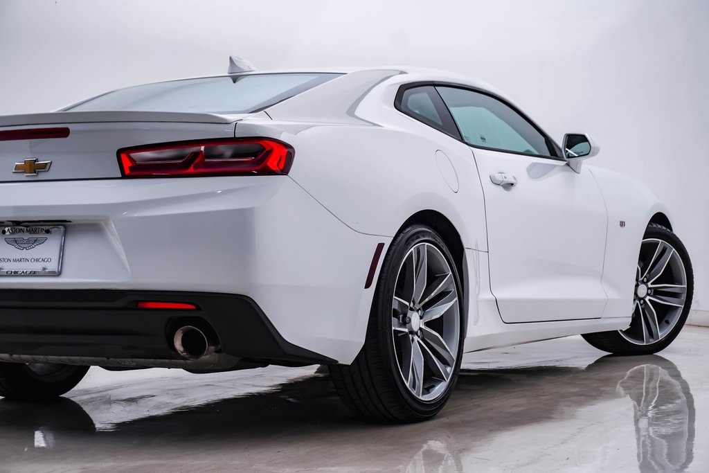 2016 Chevrolet Camaro 2LT 9