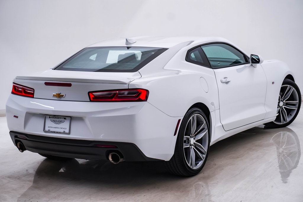 2016 Chevrolet Camaro 2LT 10