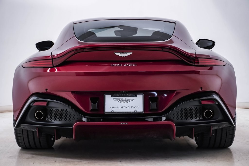 2019 Aston Martin Vantage Coupe 9