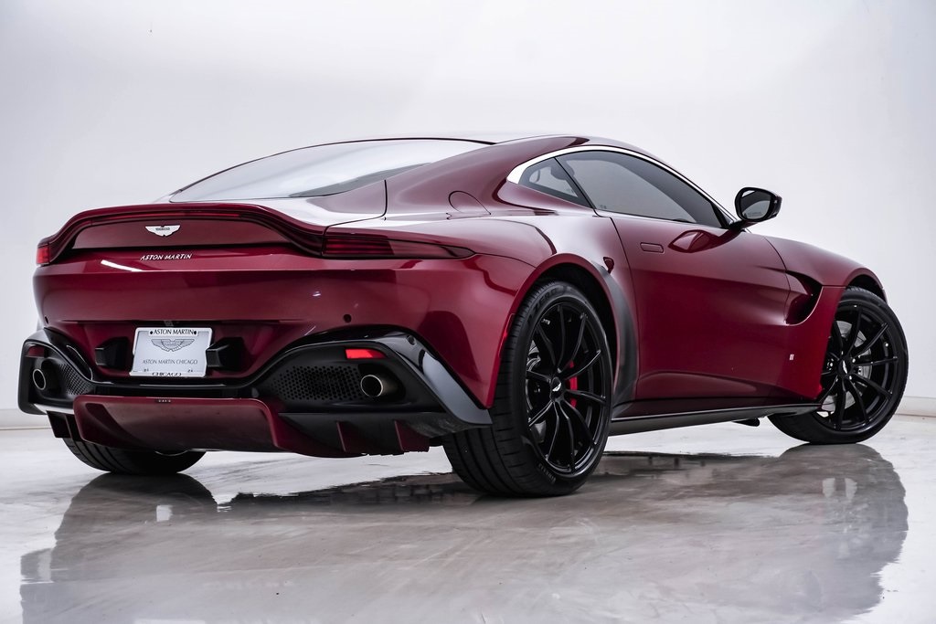 2019 Aston Martin Vantage Coupe 10