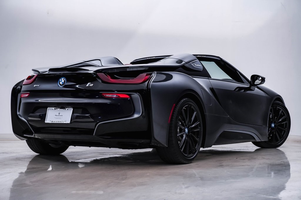 2019 BMW i8 Convertible 12